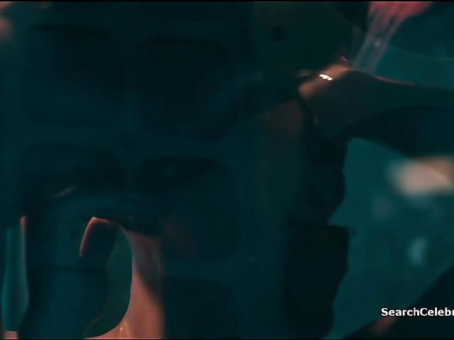 Mainstream sex scene with sweet Michelle Williams