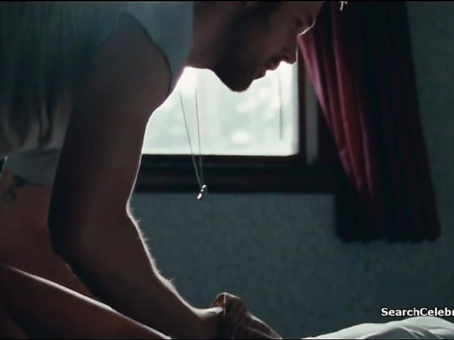 Mainstream sex scene with sweet Michelle Williams