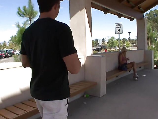 Skinny girl Victoria White seduced and banged