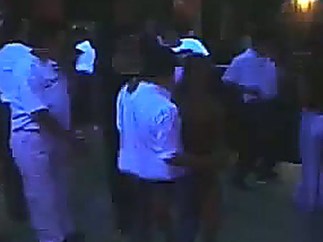 Naked chicks dance on the dance floor