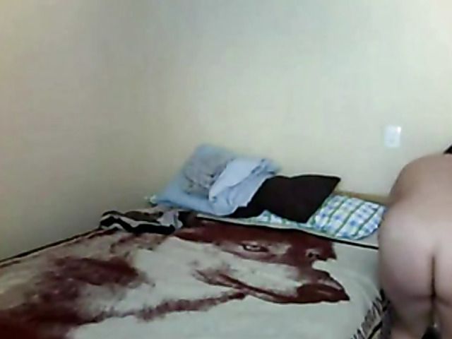 Fat ass girlfriend gets shagged on camera