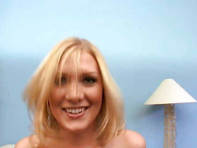 Pretty bonde with huge boobs gets a nice fuck