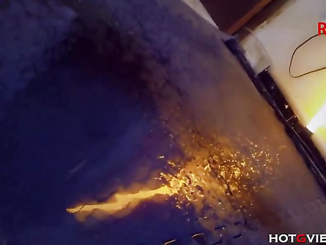 Stacked brunette using toys for squirting orgasm