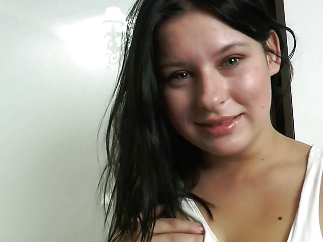 Plump teen with big titties masturbating