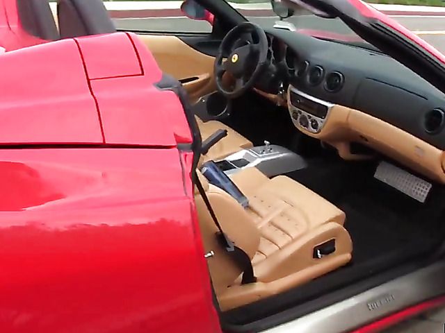 Big ass teen Jenna Ivory loves luxury cars and hard sex