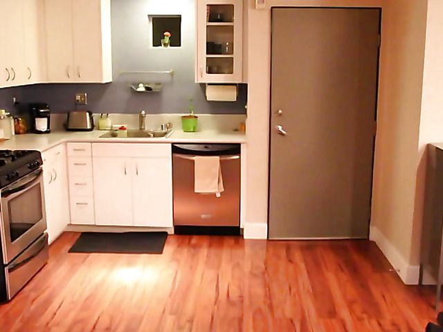 Lesbian ballerinas take advantage of  Aaliyah Love