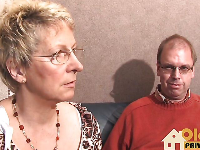 Four-eyed German guy fucks two grannies