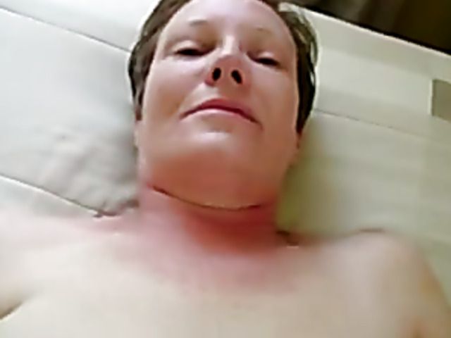 Huge dildo let me cum twice