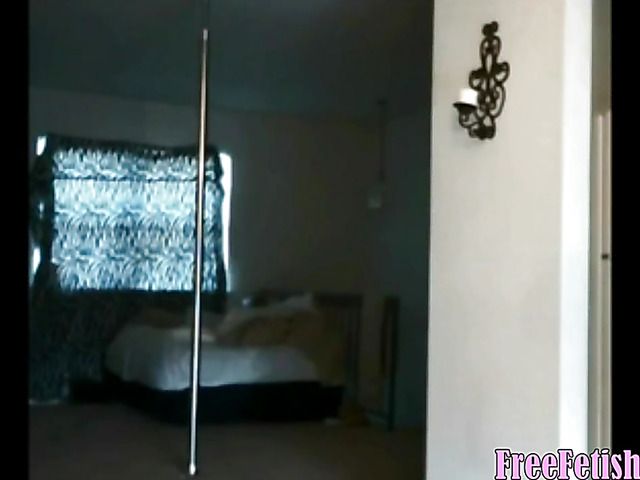 Young ebony babe webcam strip for your enjoyment