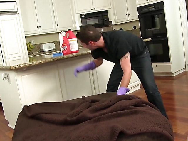 Kitchen fuck with blonde housewife Stevie Lix