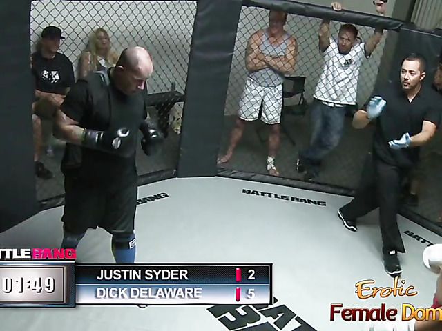 Battle Bang with big breasted pornstar Brandy Taylor