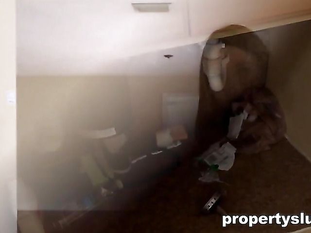 Cute woman Kirsten Lee gets a hard fuck