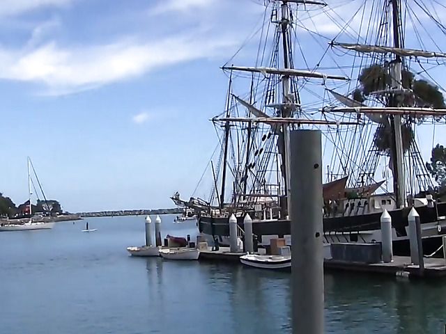 Round tits babe Kimberly Kendall gets her shaved slit pounded