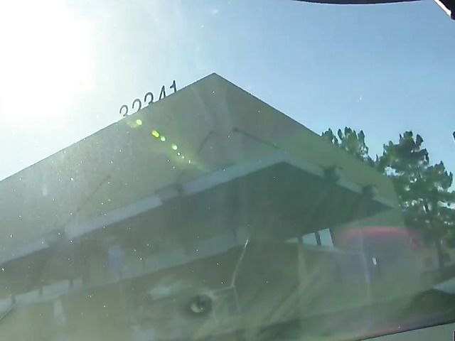 Big butt cutie Violet Winters gets her wet pussy slammed