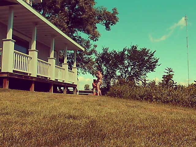 Fat wife in sunglasses gives head in the open air