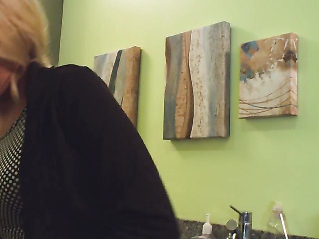 Aaliyah Love lesbian experience with Zoey Monroe