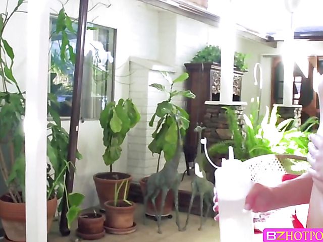 Ariana Marie and Keiran Lee massage fuck