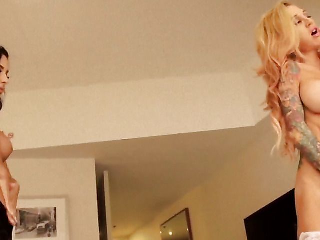 Busty lesbian bombshells Trinity St. Clair and Sarah Jessie