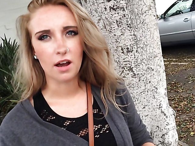 Easy blonde slut Harley Jade gets down and dirty