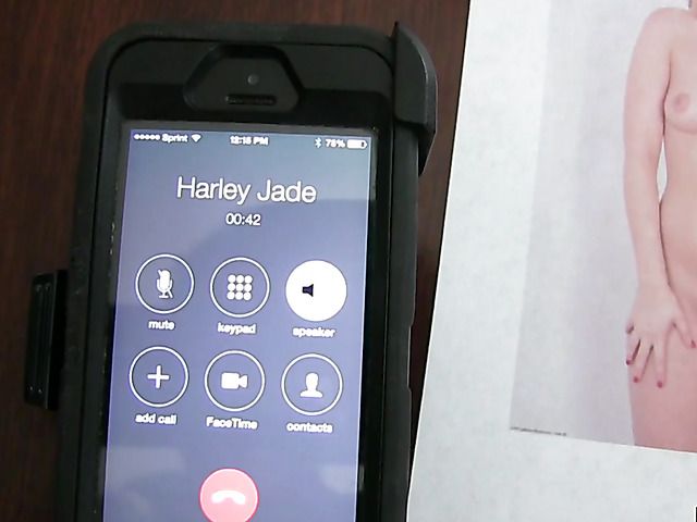 Easy blonde slut Harley Jade gets down and dirty