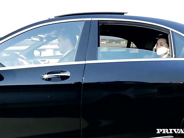 Beautiful brunette anal stuffed by a lucky man