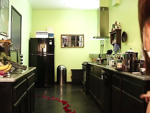 Lesbian brunettes have romantic sex in the bath