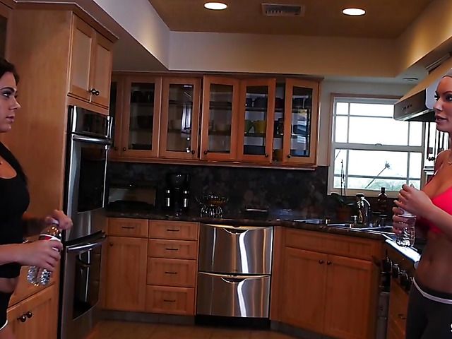 Perfect ass lesbian brunette gets licked by a blonde