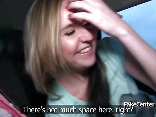 Amateur mom blowjob and fuck in a car for money