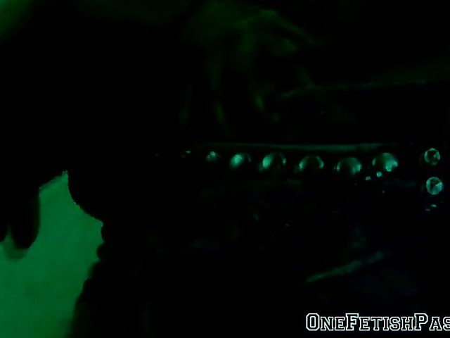 Slim blonde girl in jeans anal pumped