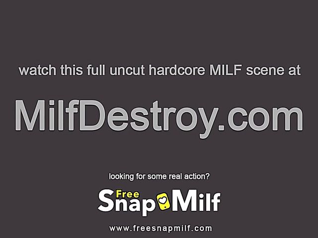 Huge booty black MILF Maya gets analyzed