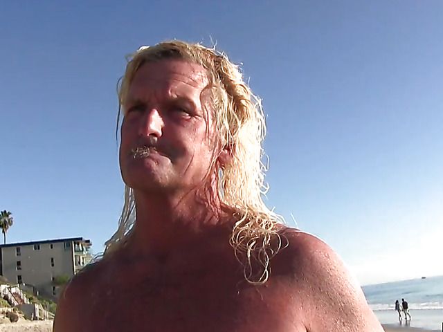 Beautiful amateur teen Pepper XO banged and facialed on cam