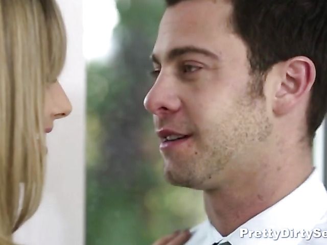 Awesome sex with a blonde and squirting orgasm