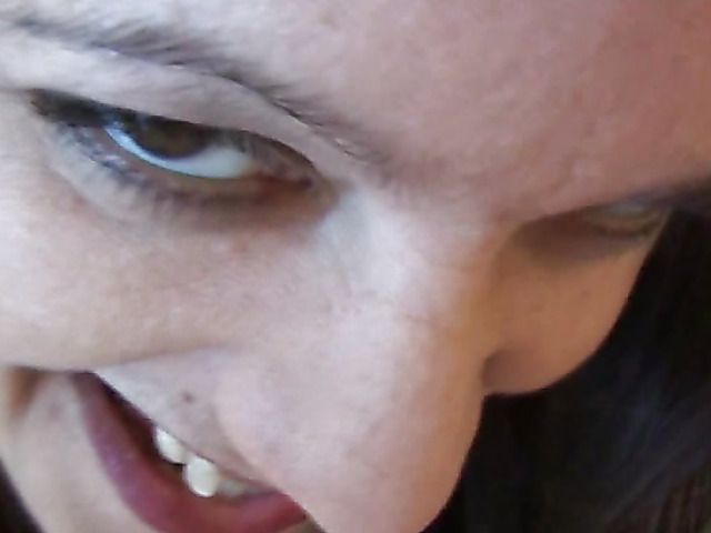 Amateur Emma Louise is good at cock milking