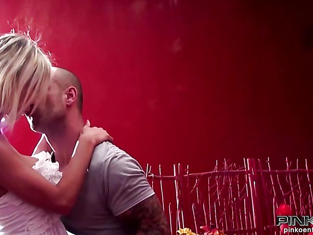 Italian anal porn with busty Rebecca Tomei