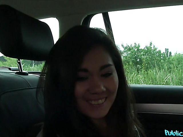 Public sex for cash with Asian student Lin Lee