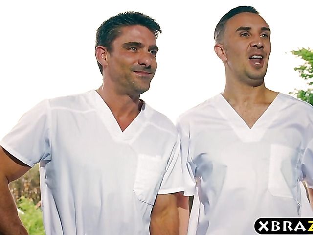 MILF double penetration and four hands massage for Jewels Jade