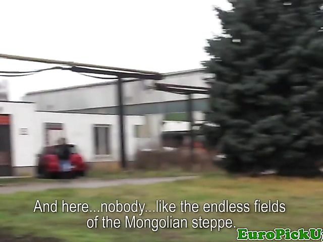 Cute amateur blonde blowjob & facial