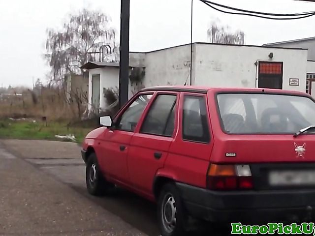 Cute amateur blonde blowjob & facial