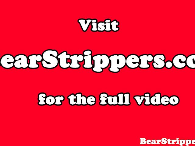 Public blowjob at an all-girl party