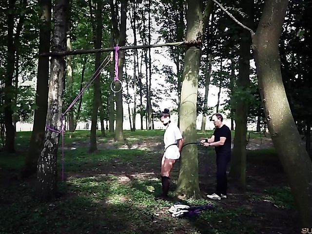 BDSM sex with a juicy teen in the outdoors