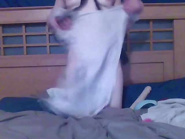 Webcam masturbation with Roxanne Roulette