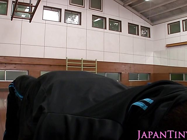 Japanese teen 3some with two schoolgirls