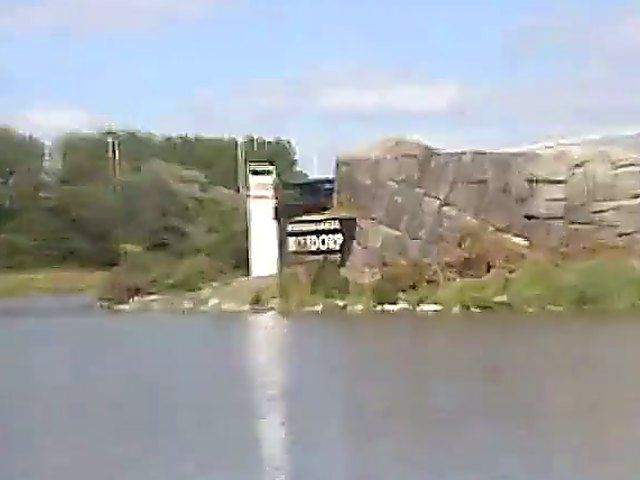 Athletic blonde flashes her pussy in public