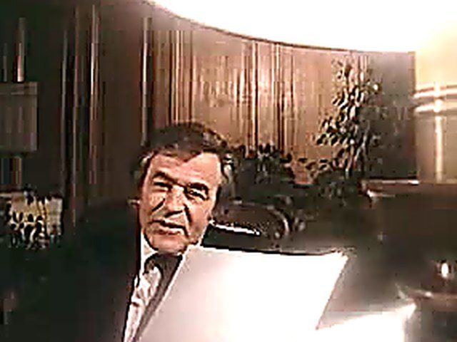 Glamorous babe gets her pussy fucked hard