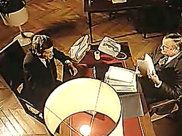 Glamorous babe gets her pussy fucked hard