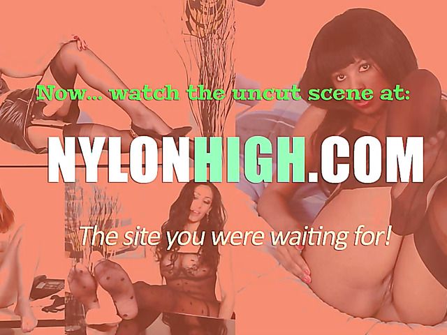 Brunette shows off her pantyhose feet and bares her ass