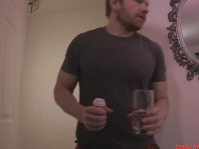 MILF blonde Ashley Fires cant move her hand but can fuck