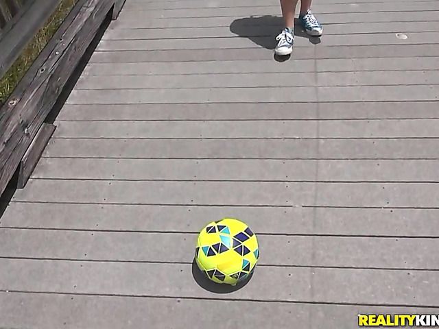Vicki Star gets fucked and gives blowjob POV outdoors