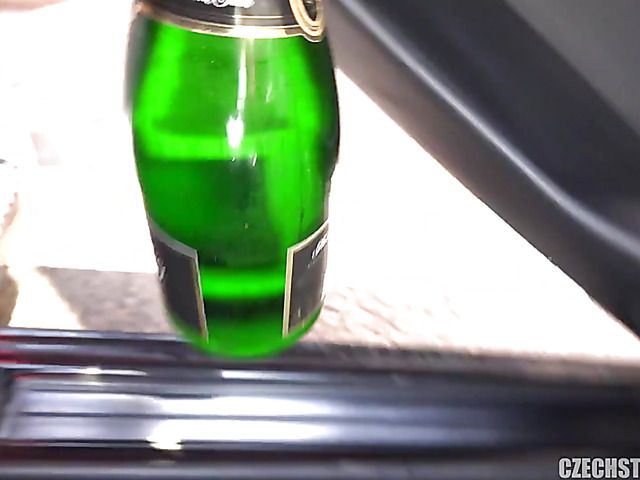 Czech teen takes a cock to earn some cash