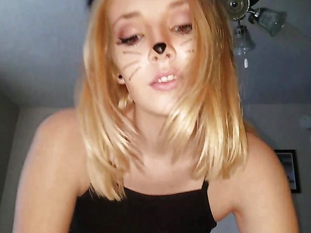 Lena Anderson - Girlfriend blowjob on Halloween
